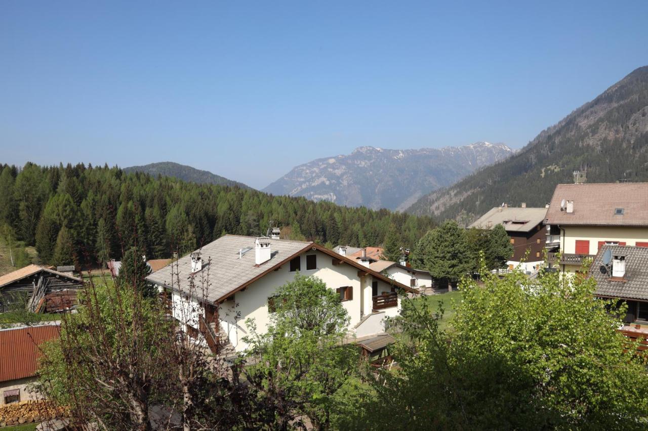 Garni Belvedere Predazzo Bagian luar foto